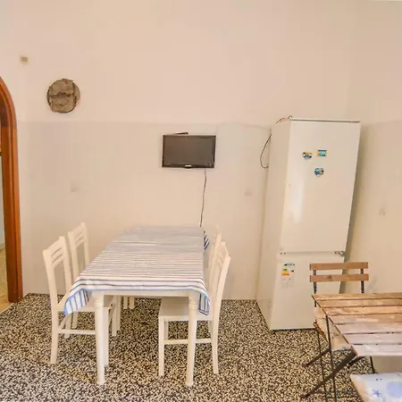 Apartment Larte Al Mare Vicino Spiaggia Con Ac E Wifi Savona